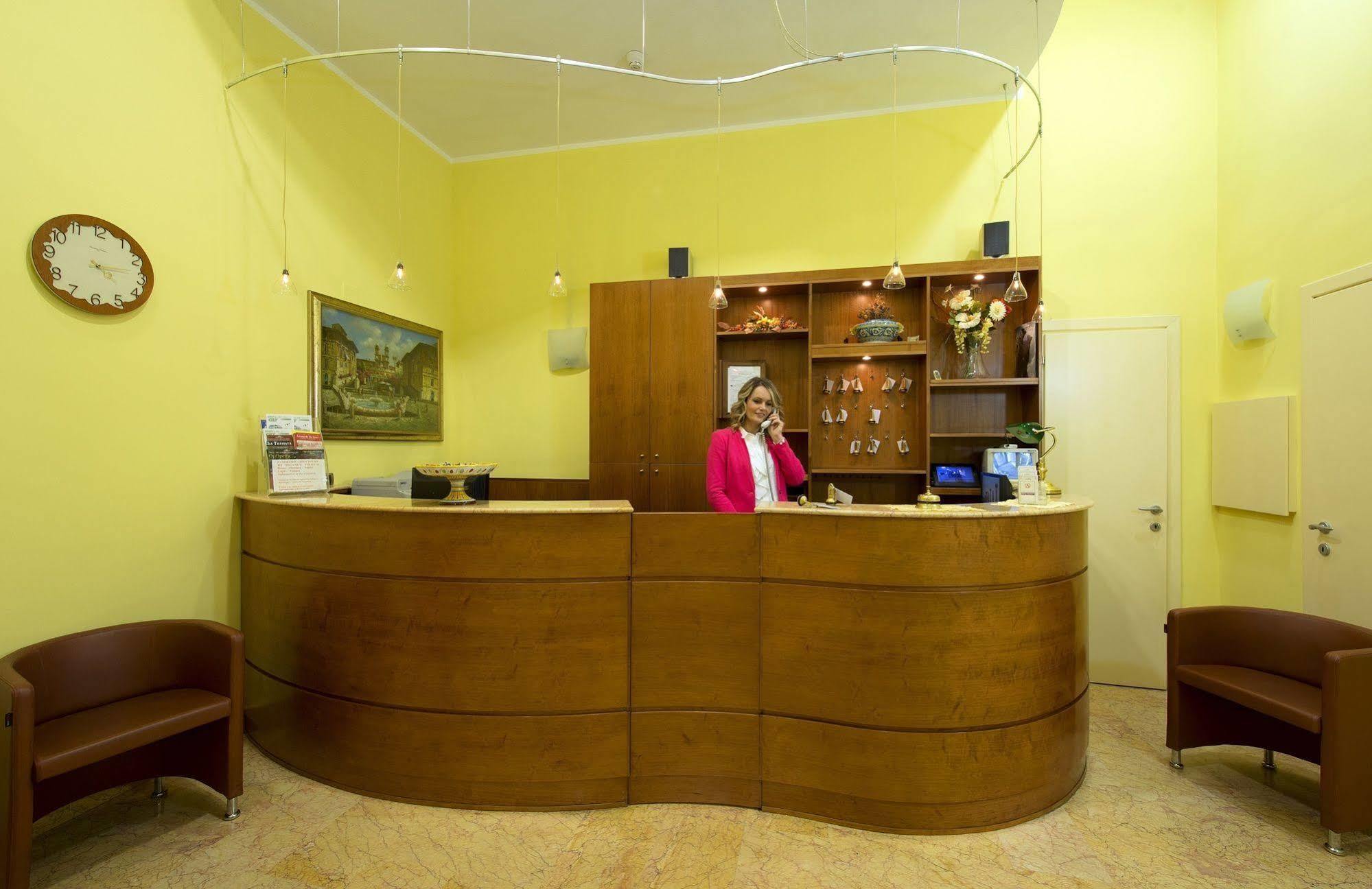 רומא Hotel Corallo מראה חיצוני תמונה
